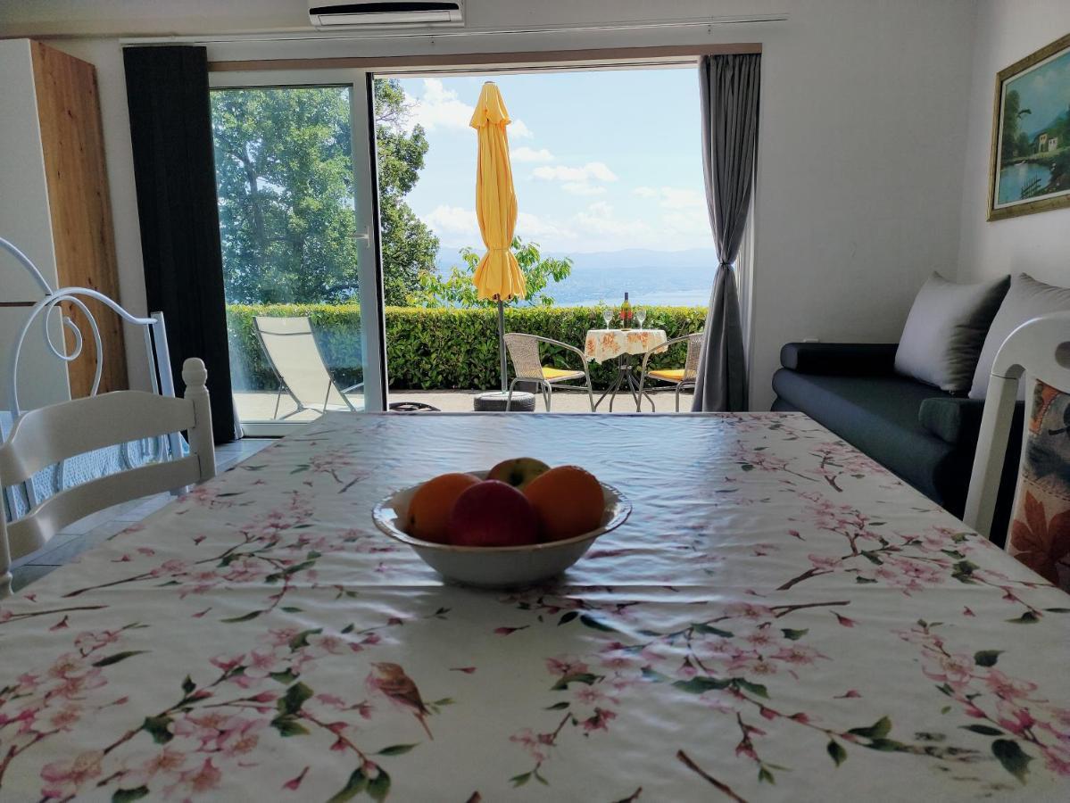 Apartmani Irena Veprinac Екстер'єр фото